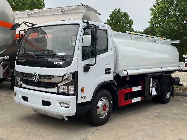 10000L DONGFENG fuel refueling tank truck