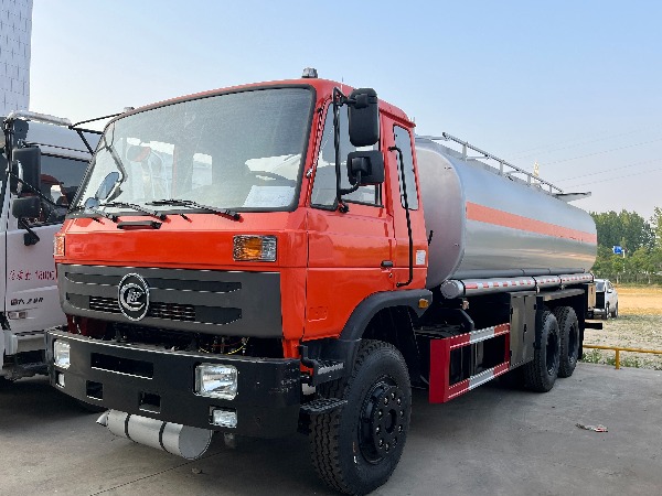 20000L CLW fuel tank truck