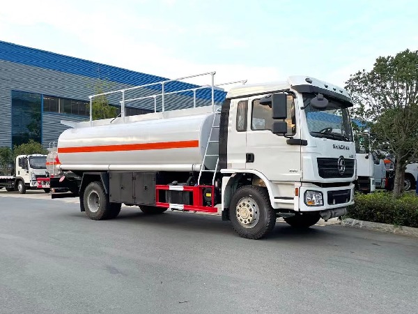 SHACMAN L3000 fuel tank truck