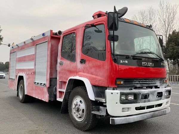 ISUZU Foam Fire Fighting Truck