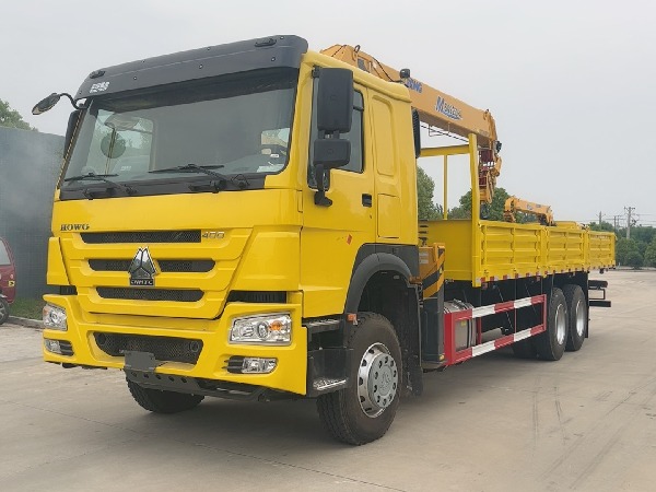 6x4 HOWO Truck Mounted Crane