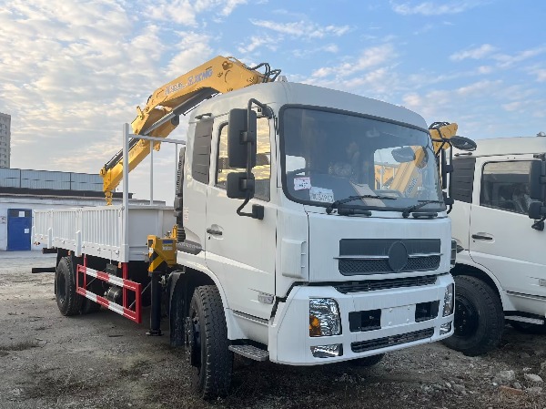 5Tonnes XCMG Crane Knuckle Boom Truck