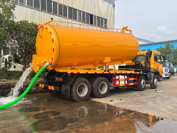 8x4 FAW Sewage Suction Truck Sanitation Truck